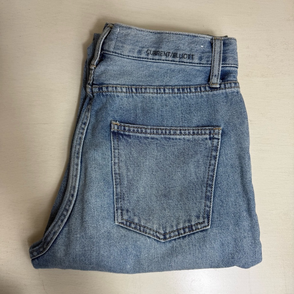 Current/Elliott Light Blue Straight Ankle Jeans Distressed size 28